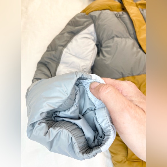 Under Armour® Men’s ColdGear® Infrared Down Blocked Jacket in ANTIQUE OCHRE - Picture 9 of 16